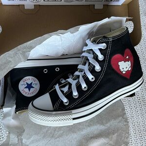 Kids Black hello kitty converse